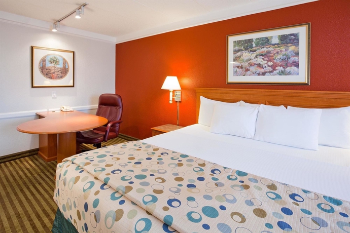 Imagen de la habitación del Hotel La Quinta Inn By Wyndham Chicago O'hare Airport. Foto 8