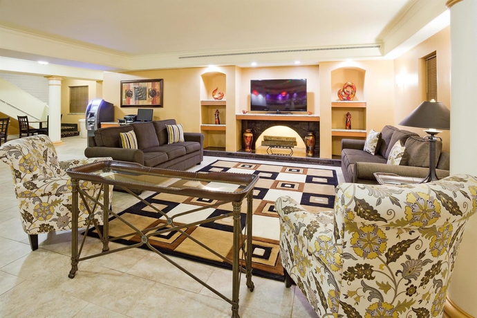 Imagen de los interiores del Hotel La Quinta Inn By Wyndham Chicago O'hare Airport. Foto 14