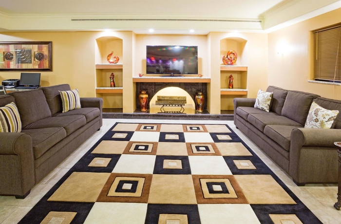 Imagen de los interiores del Hotel La Quinta Inn By Wyndham Chicago O'hare Airport. Foto 15