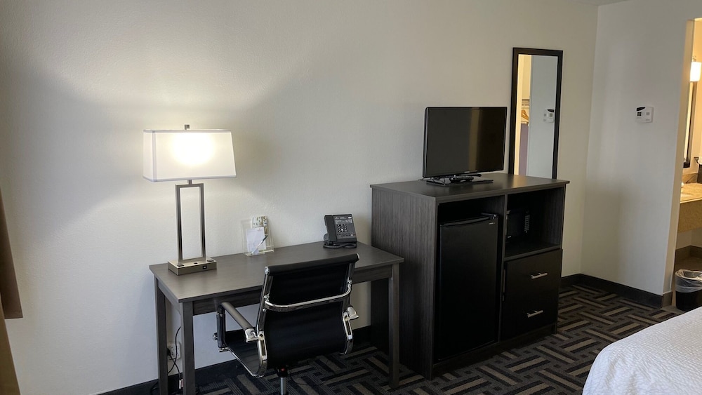 Imagen de la habitación del Hotel La Quinta Inn By Wyndham Cincinnati North. Foto 11