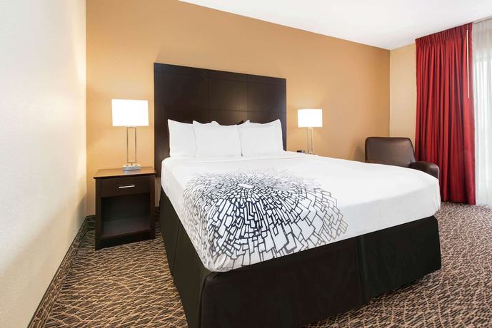 Imagen de la habitación del Hotel La Quinta Inn By Wyndham Clearwater Central. Foto 8