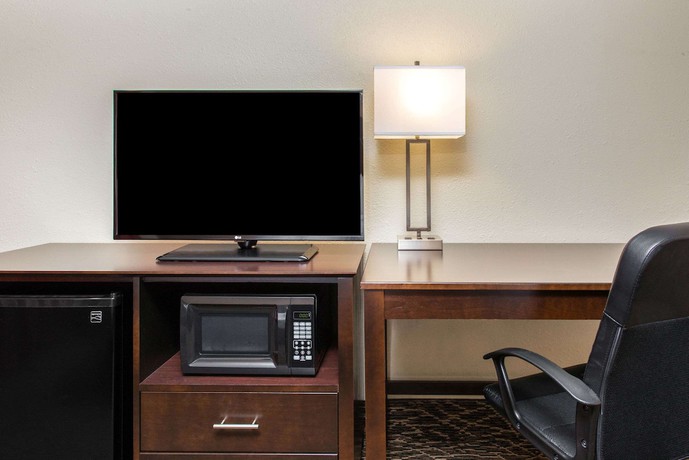 Imagen de la habitación del Hotel La Quinta Inn By Wyndham Clearwater Central. Foto 13