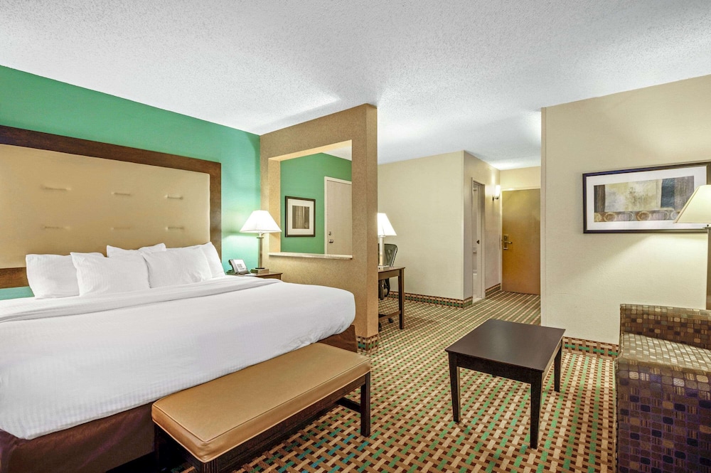 Imagen de la habitación del Hotel La Quinta Inn By Wyndham Columbia Se / Fort Jackson. Foto 14