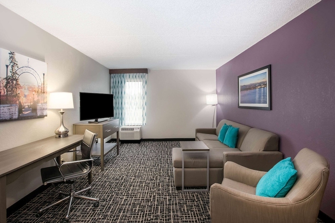 Imagen de la habitación del Hotel La Quinta Inn By Wyndham Davenport and Conference Center. Foto 13