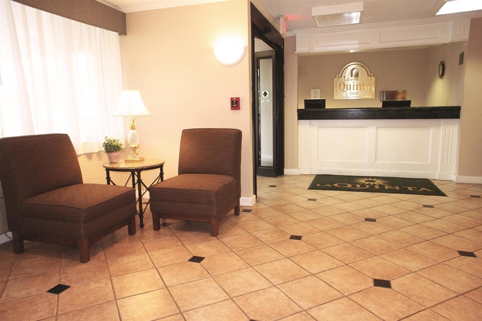 Imagen de los interiores del Hotel La Quinta Inn By Wyndham Detroit Canton. Foto 12