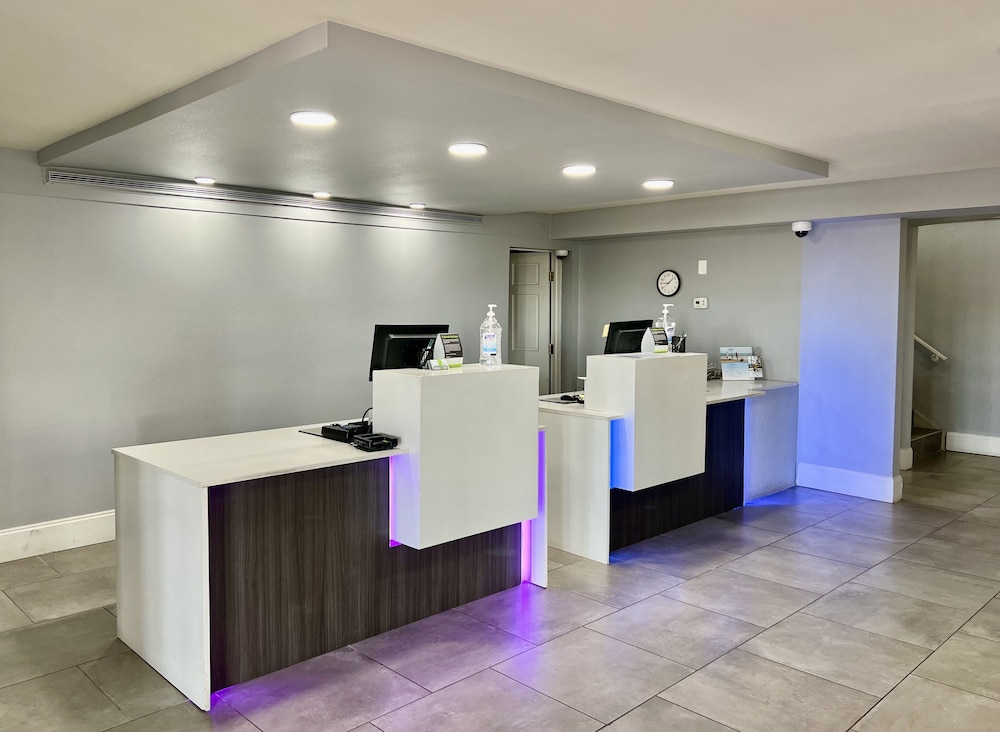 Imagen de los interiores del Hotel La Quinta Inn By Wyndham El Paso East Lomaland. Foto 14
