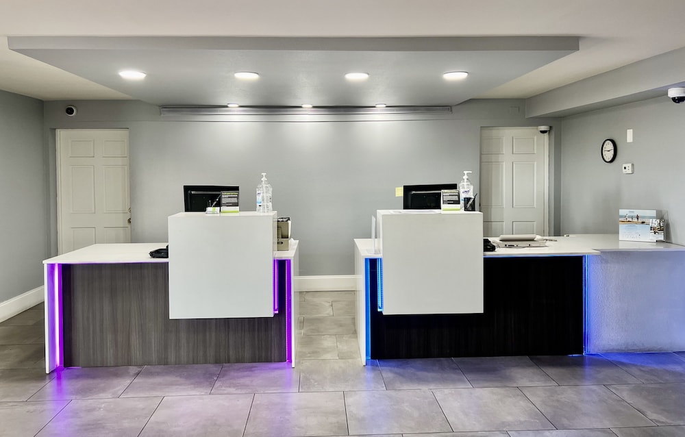 Imagen de los interiores del Hotel La Quinta Inn By Wyndham El Paso East Lomaland. Foto 16