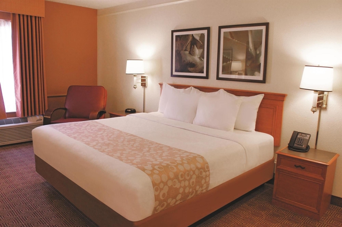 Imagen de la habitación del Hotel La Quinta Inn By Wyndham Houston Greenway Plaza Medical Area. Foto 2