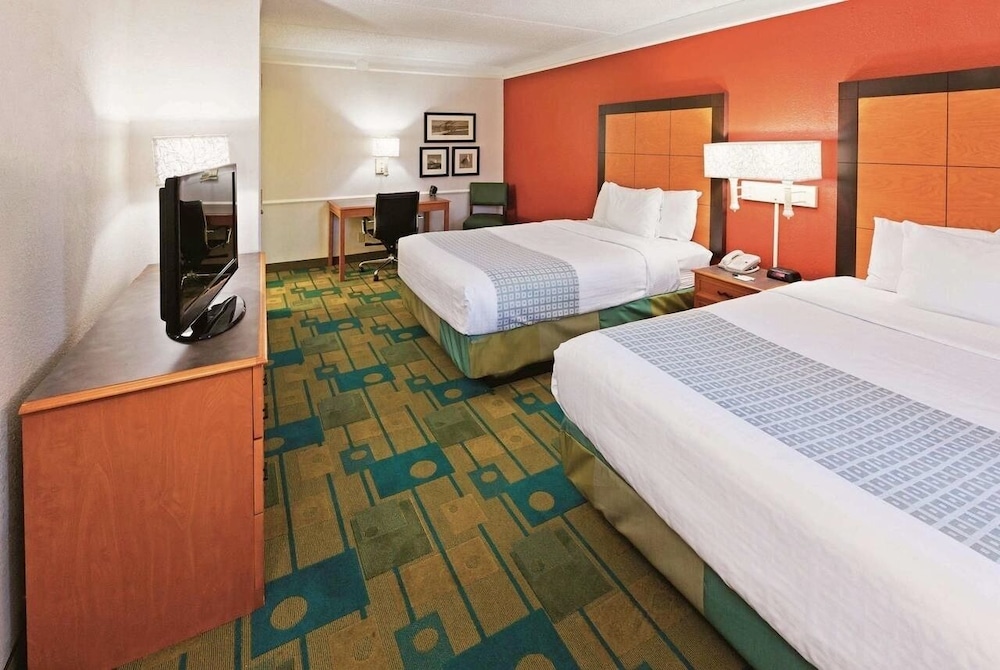 Imagen de la habitación del Hotel La Quinta Inn By Wyndham IH-10 West San Antonio TX. Foto 6