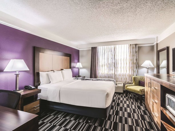 Imagen de la habitación del Hotel La Quinta Inn By Wyndham Jupiter. Foto 8