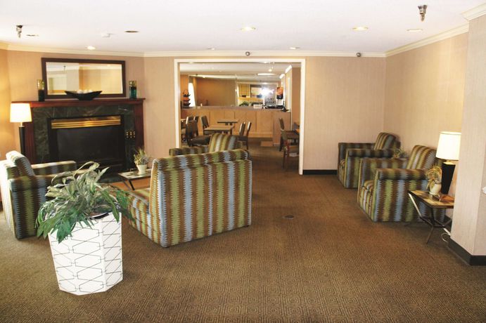 Imagen de los interiores del Hotel La Quinta Inn By Wyndham Kansas City North. Foto 16