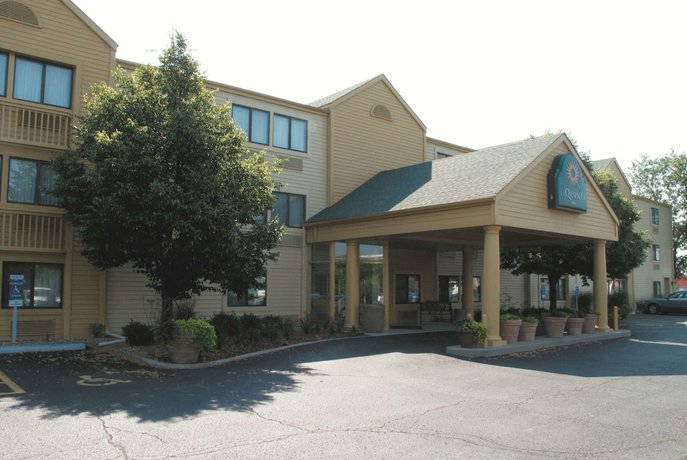 Imagen general del Hotel La Quinta Inn By Wyndham Kansas City North. Foto 2