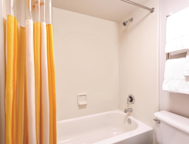 Imagen de la habitación del Hotel La Quinta Inn By Wyndham Miami Airport North. Foto 5