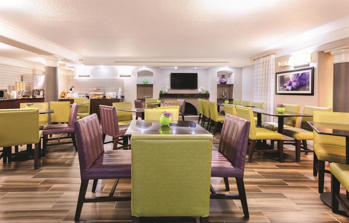 Imagen general del Hotel La Quinta Inn By Wyndham Miami Airport North. Foto 2