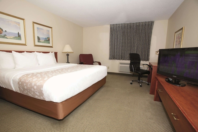 Imagen de la habitación del Hotel La Quinta Inn By Wyndham Milwaukee Airport / Oak Creek. Foto 2