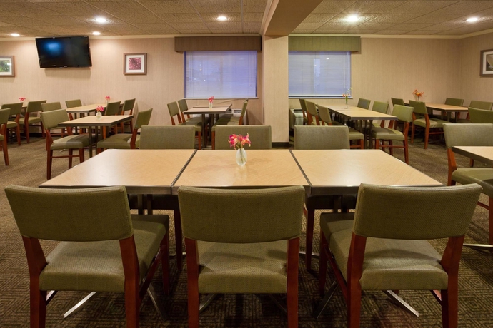 Imagen del bar/restaurante del Hotel La Quinta Inn By Wyndham Minneapolis Airport Bloomington. Foto 6
