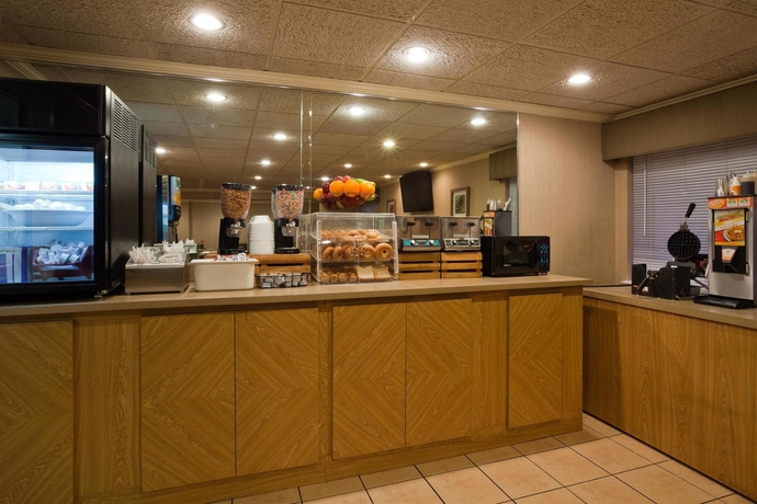 Imagen del bar/restaurante del Hotel La Quinta Inn By Wyndham Minneapolis Airport Bloomington. Foto 7