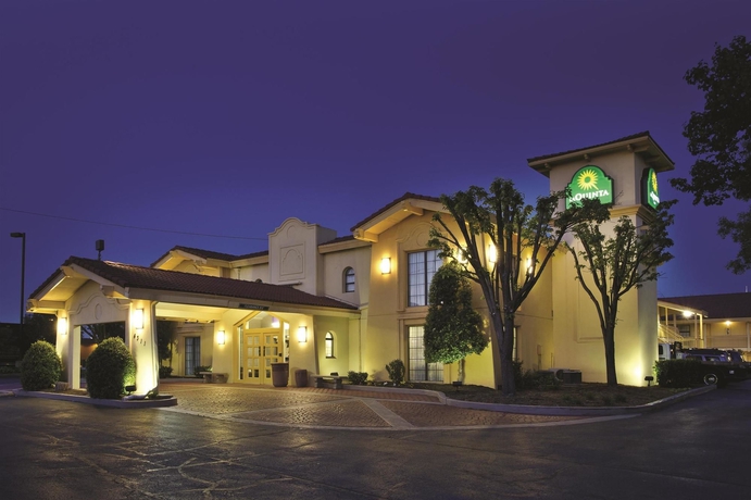 Imagen general del Hotel La Quinta Inn By Wyndham Nashville South. Foto 1