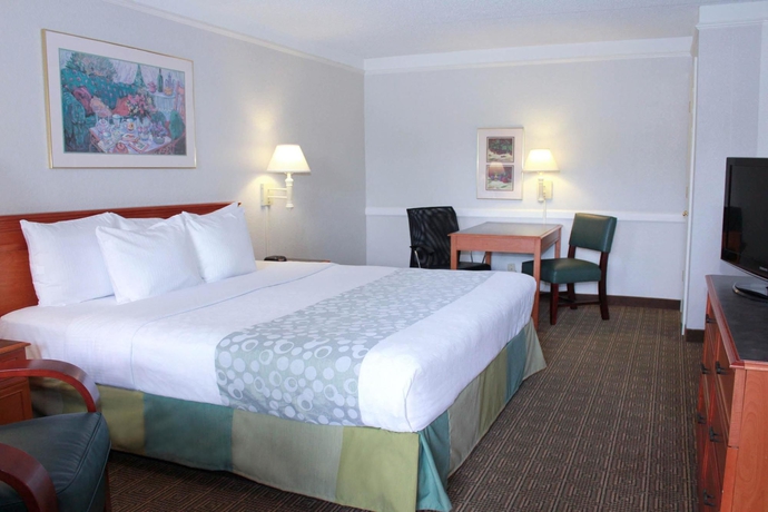 Imagen de la habitación del Hotel La Quinta Inn By Wyndham New Orleans West Bank / Gretna. Foto 6