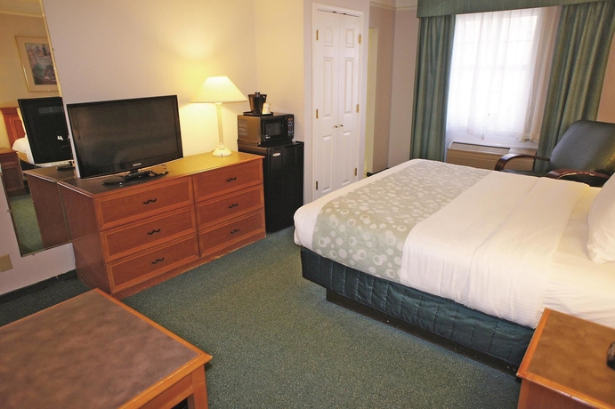 Imagen de la habitación del Hotel La Quinta Inn By Wyndham Norfolk Virginia Beach. Foto 8