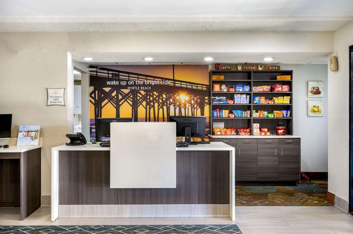 Imagen de los interiores del Hotel La Quinta Inn By Wyndham North Myrtle Beach. Foto 20