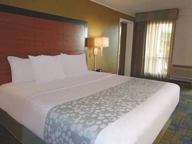 Imagen de la habitación del Hotel La Quinta Inn By Wyndham Phoenix North. Foto 5