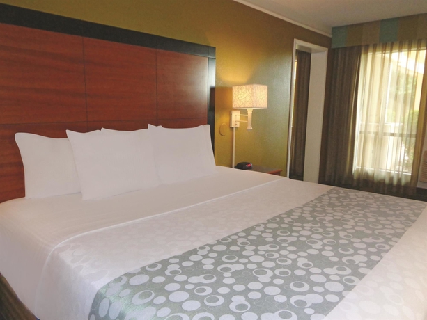 Imagen de la habitación del Hotel La Quinta Inn By Wyndham Phoenix North. Foto 14