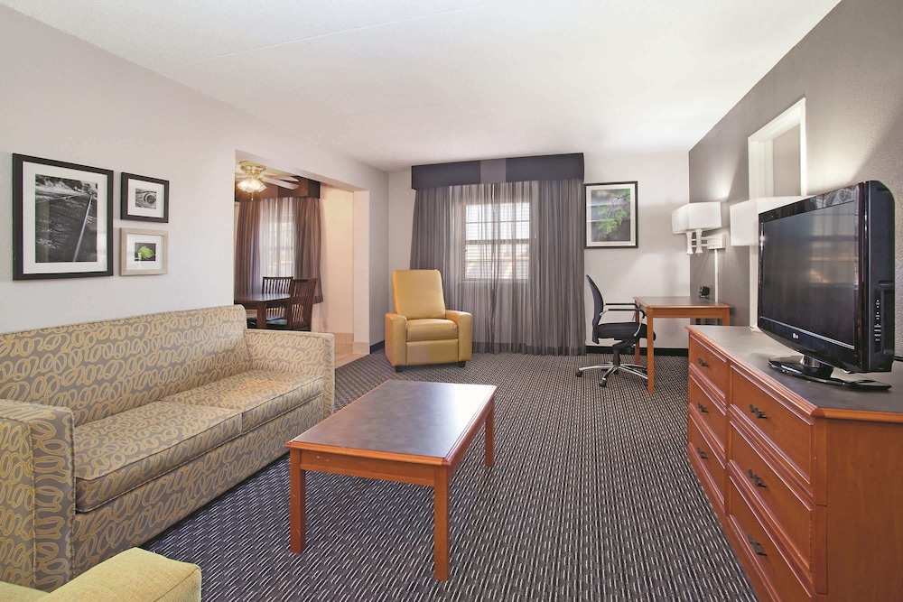 Imagen de la habitación del Hotel La Quinta Inn By Wyndham Salt Lake City Midvale. Foto 10