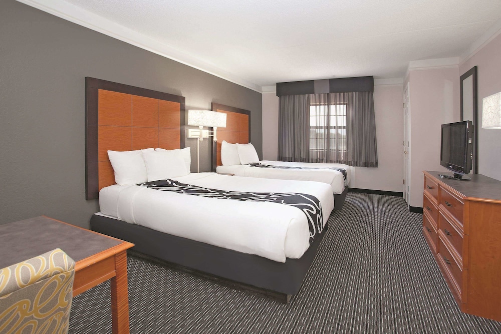 Imagen de la habitación del Hotel La Quinta Inn By Wyndham Salt Lake City Midvale. Foto 11