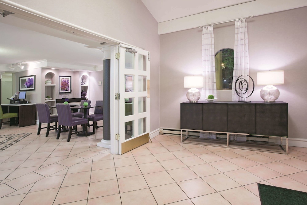 Imagen de los interiores del Hotel La Quinta Inn By Wyndham Salt Lake City Midvale. Foto 15