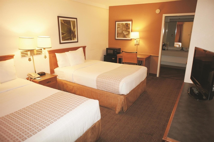 Imagen de la habitación del Hotel La Quinta Inn By Wyndham San Antonio Market Square. Foto 13