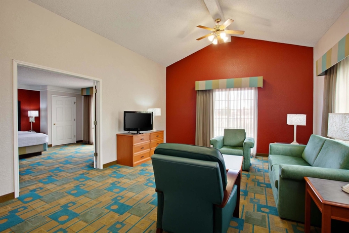 Imagen de la habitación del Hotel La Quinta Inn By Wyndham San Diego Chula Vista. Foto 7