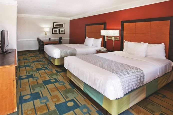 Imagen de la habitación del Hotel La Quinta Inn By Wyndham Savannah Midtown. Foto 10