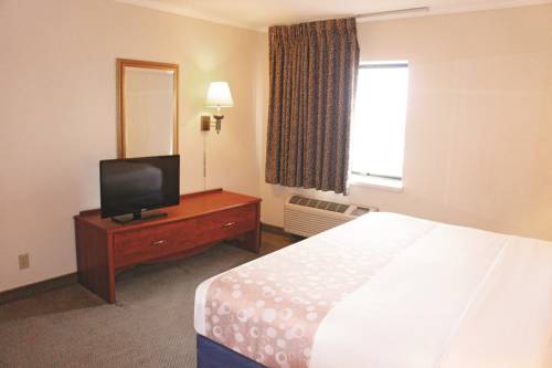 Imagen de la habitación del Hotel La Quinta Inn By Wyndham St. Louis Hazelwood - Airport North. Foto 2