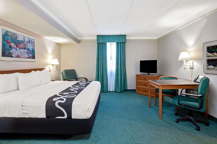 Imagen de la habitación del Hotel La Quinta Inn By Wyndham Stockton. Foto 17