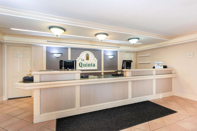 Imagen de los interiores del Hotel La Quinta Inn By Wyndham Tallahassee North. Foto 16