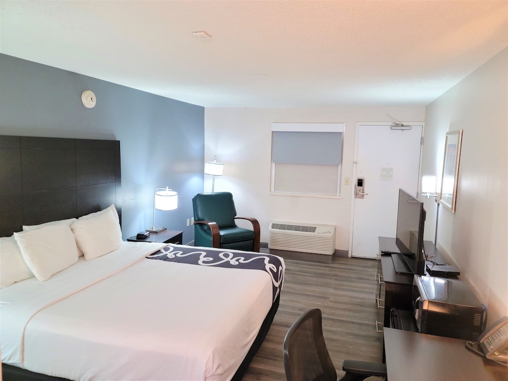 Imagen de la habitación del Hotel La Quinta Inn By Wyndham Tampa Near Busch Gardens. Foto 7