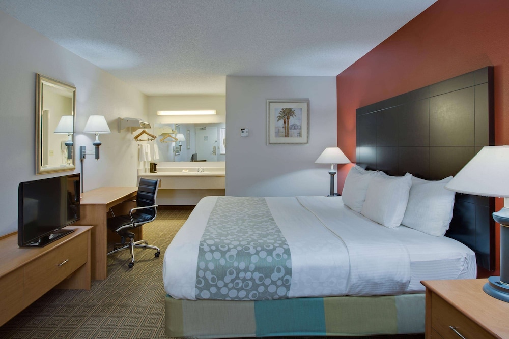 Imagen de la habitación del Hotel La Quinta Inn By Wyndham Tampa Near Busch Gardens, Temple Crest. Foto 5