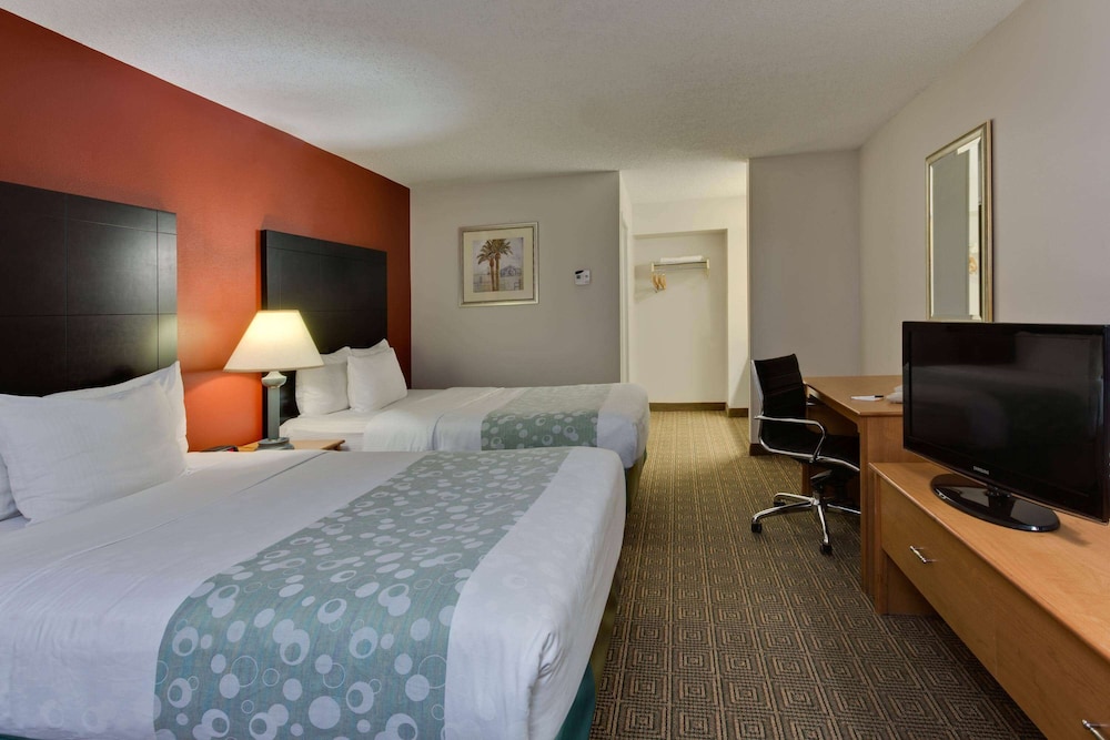 Imagen de la habitación del Hotel La Quinta Inn By Wyndham Tampa Near Busch Gardens, Temple Crest. Foto 14