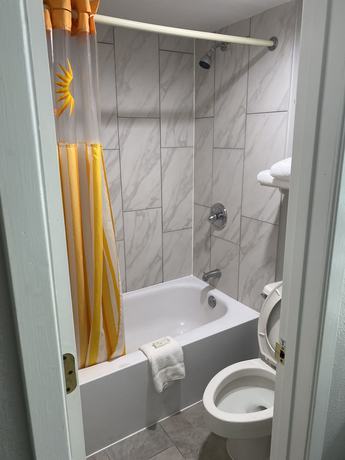 Imagen de la habitación del Hotel La Quinta Inn By Wyndham Tyler. Foto 9
