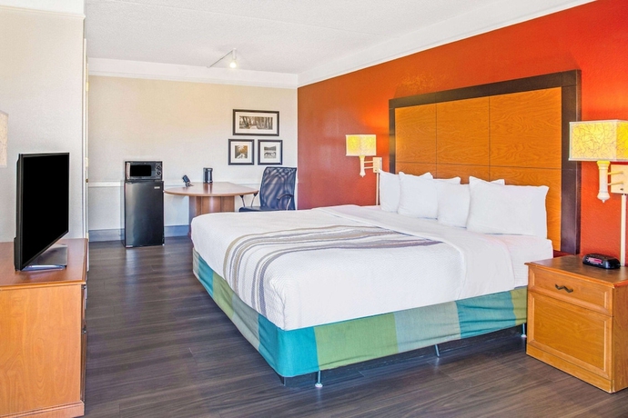 Imagen de la habitación del Hotel La Quinta Inn By Wyndham Victoria. Foto 7