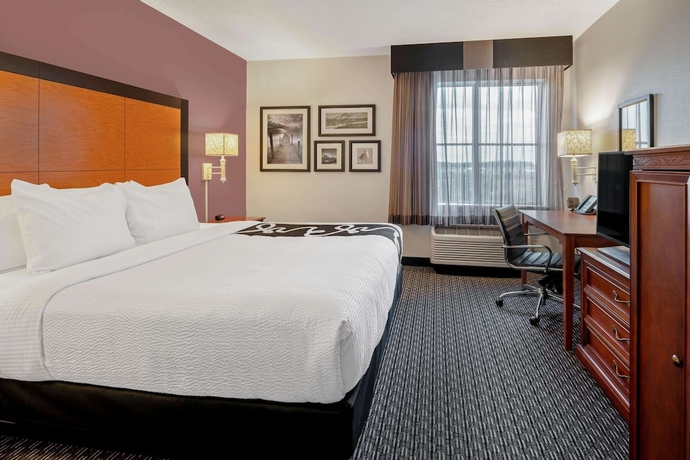 Imagen de la habitación del Hotel La Quinta Inn Naples Airport. Foto 11