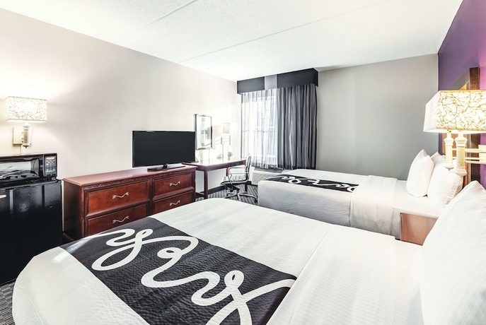 Imagen de la habitación del Hotel La Quinta Inn Naples Airport. Foto 15