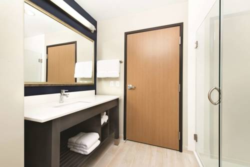 Imagen de la habitación del Hotel La Quinta Inn & Suites Branson - Hollister. Foto 3