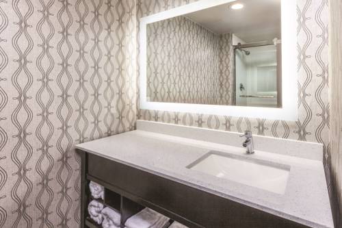 Imagen de la habitación del Hotel La Quinta Inn & Suites by Wyndham Aberdeen-APG. Foto 5