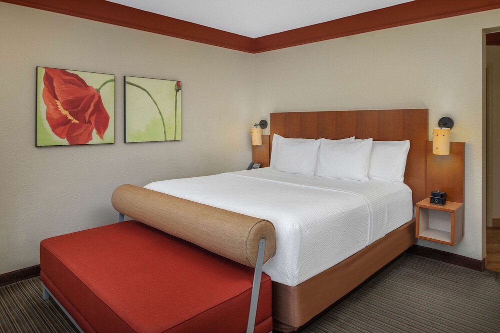 Imagen de la habitación del Hotel La Quinta Inn & Suites by Wyndham Atlanta Ballpark/Galleria. Foto 6