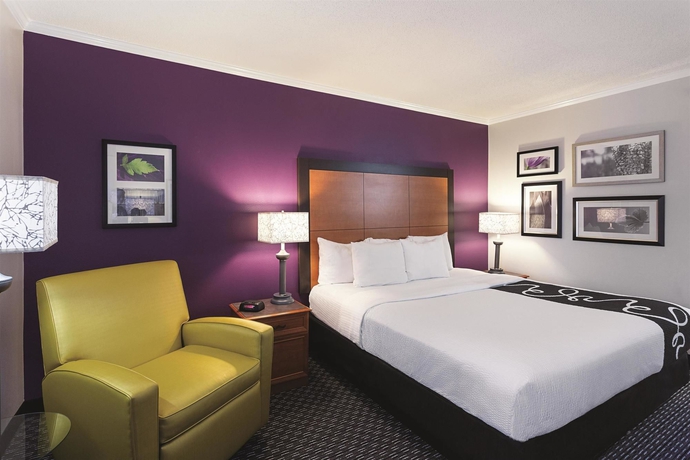 Imagen de la habitación del Hotel La Quinta Inn & Suites by Wyndham Baton Rouge Siegen Lane. Foto 9