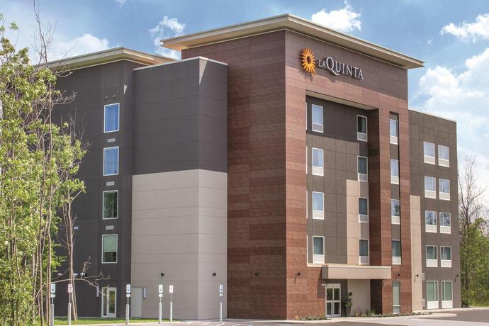 Imagen general del Hotel La Quinta Inn & Suites by Wyndham Buffalo Amherst. Foto 5