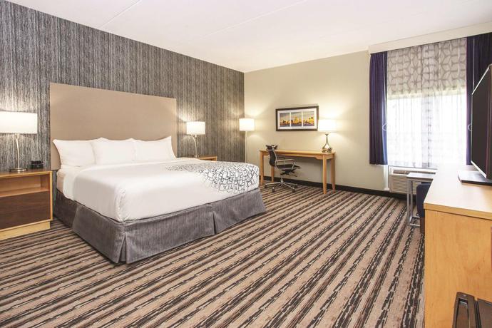 Imagen de la habitación del Hotel La Quinta Inn & Suites by Wyndham Buffalo Amherst. Foto 13