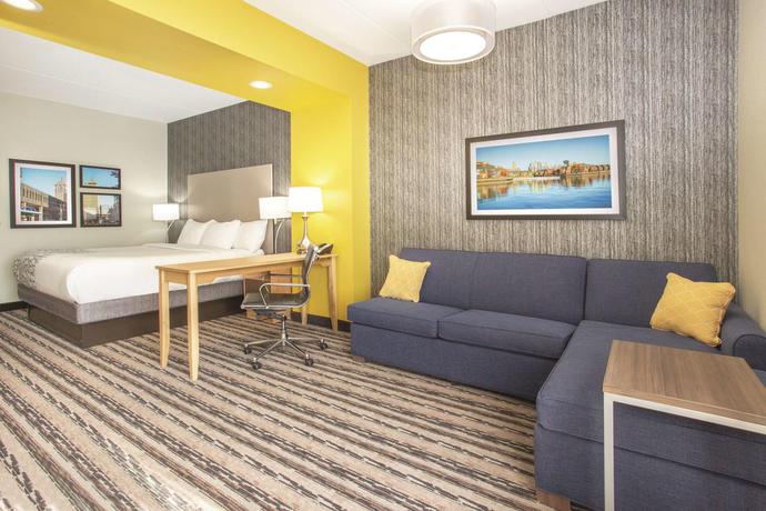 Imagen de la habitación del Hotel La Quinta Inn & Suites by Wyndham Buffalo Amherst. Foto 14